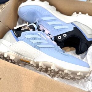 NWT Adidas Terrex Swift R3 GTX Goretex Women’s Hiking Shoes Blue Periwnkle NEW